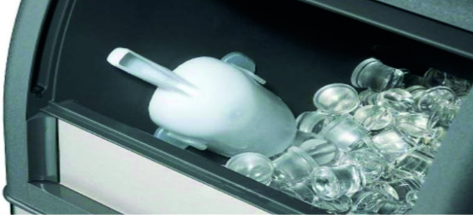 ICE MAKER